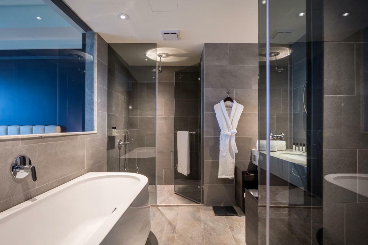 Park Lees Hotel Kaohsiung Extérieur photo Bathroom
