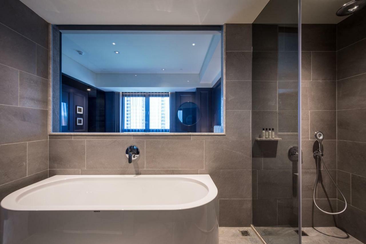 Park Lees Hotel Kaohsiung Extérieur photo Bathroom